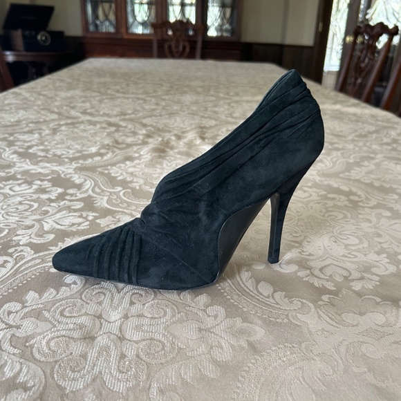 Alexander Wang Marcelia Suede d'Orsay Pump, Black, Size EU 38 / US 7.5 - Picture 2 of 9